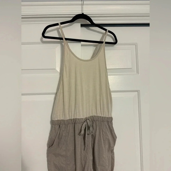 NWT Free People Jumpsuit size Large - Picture 4 of 5